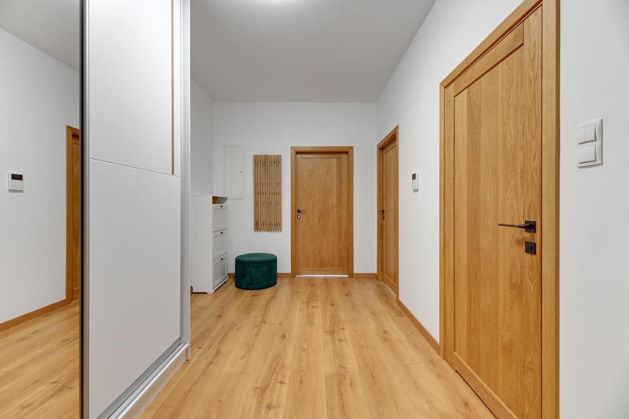 Comfort Apartments Nadmorski Dwor กดัญสก์ ภายนอก รูปภาพ